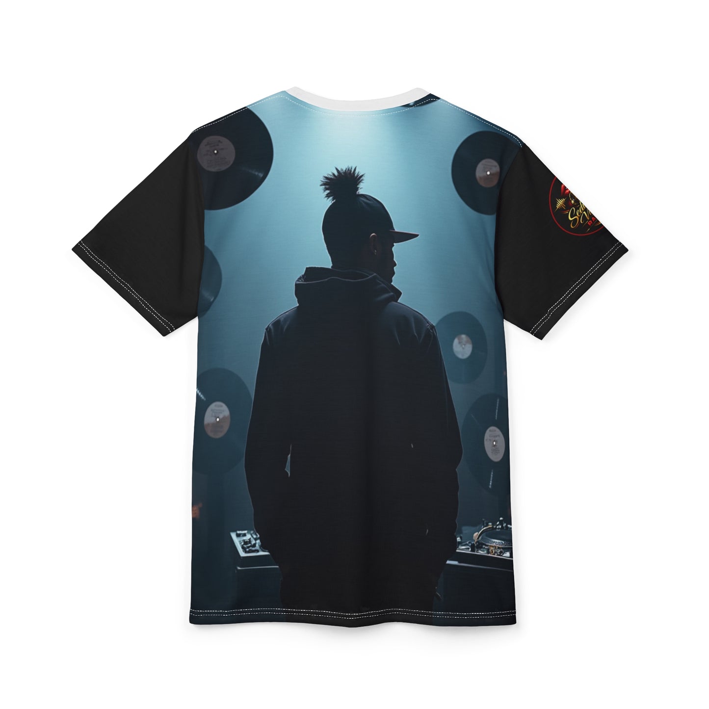 DJ Silhouette Graphic Tee – Retro Vinyl Turntable Streetwear